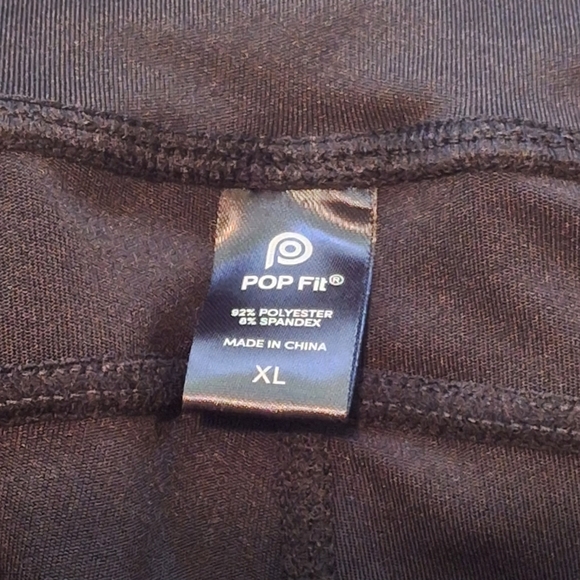 NWT Popfit Leggings XL POCKETS Crop Black With Green Ribbon Accents - Picture 3 of 6